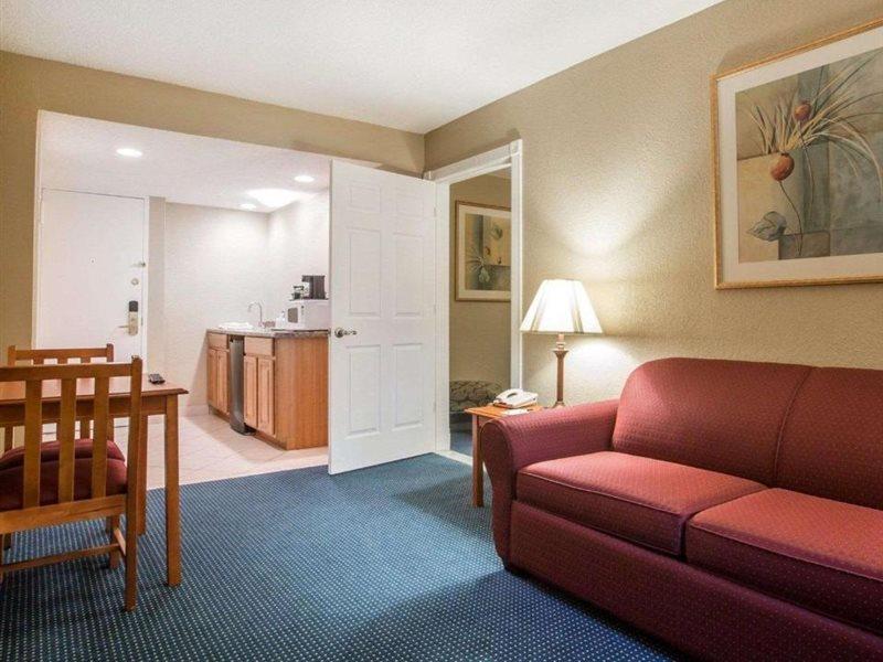 The Inn At Gran View Ogdensburg, Ascend Hotel Collection Екстер'єр фото